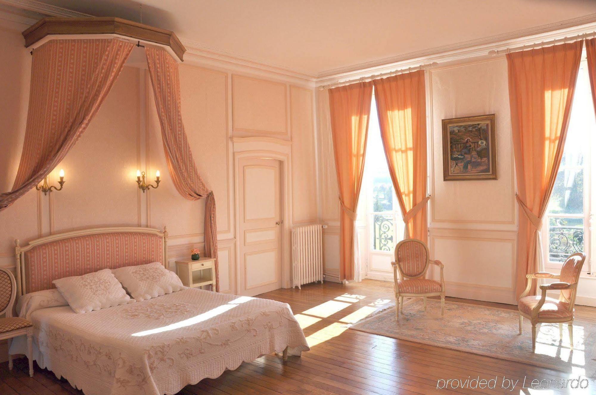 Chateau De La Foltiere Apartment Saint-Germain-en-Cogles Room photo